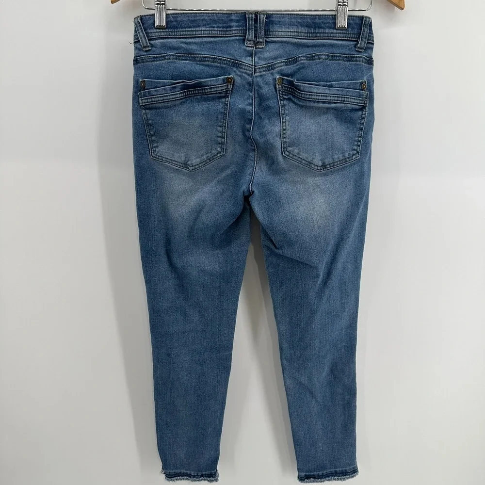 Democracy Jeans Womens 4 Blue Distressed Denim Ab Technology Skinny Raw Hem